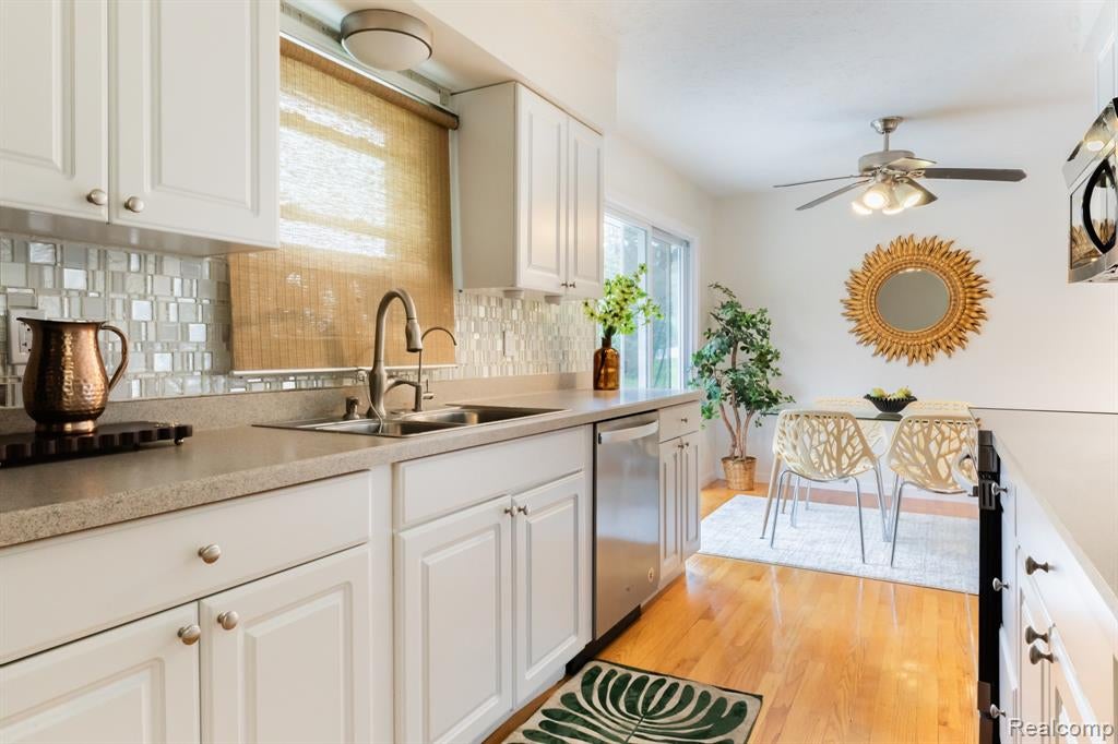 3882 Okemos Road Okemos, MI 48864 - Photo 18 of 50 Gallery Image 18