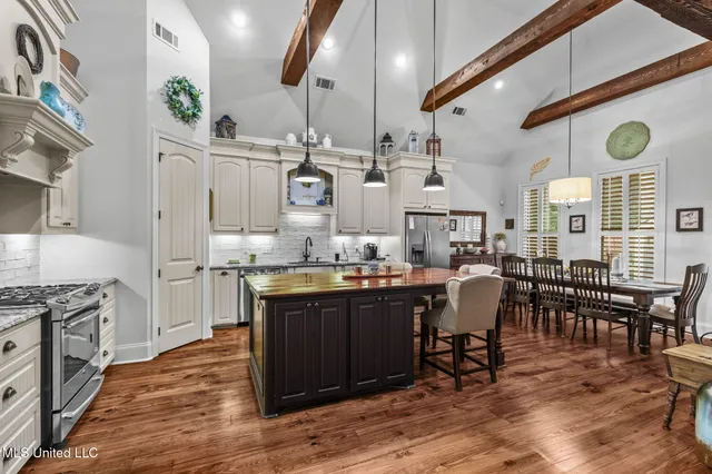 $559,000 | 444 Edgewood Crossing, Brandon, MS 39042