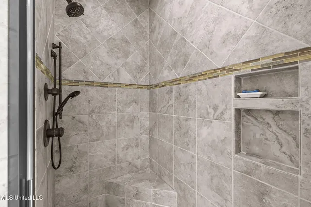 $559,000 | 444 Edgewood Crossing, Brandon, MS 39042