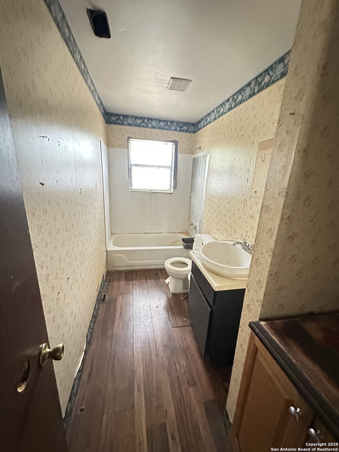 10498 Hollowell Road Atascosa, TX 78002 - Photo 4 of 11