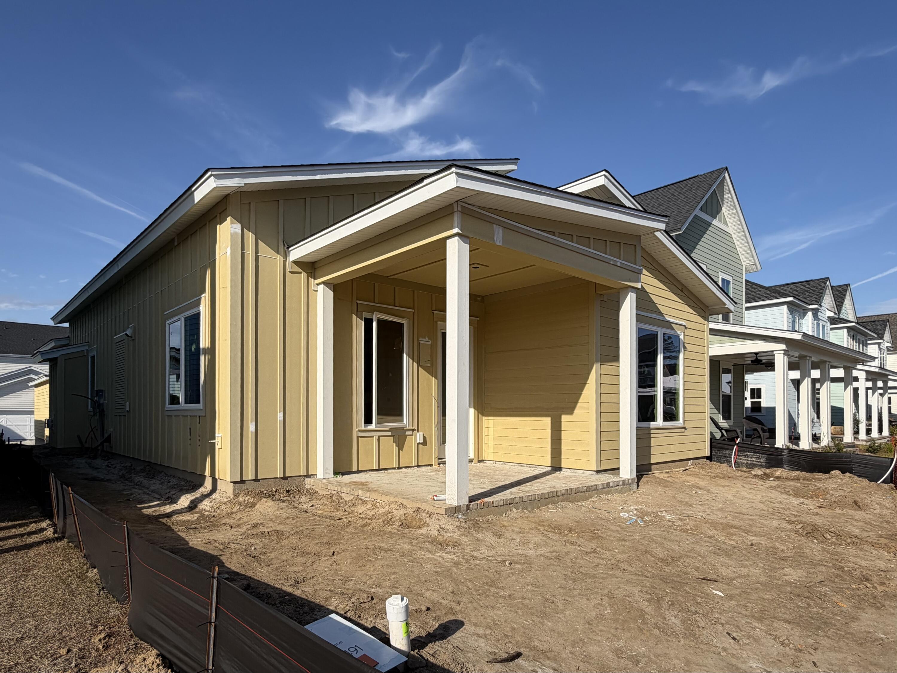 716 Rumbling Leaf Lane Summerville, SC 29486 - Photo 2 of 30 Front Left
