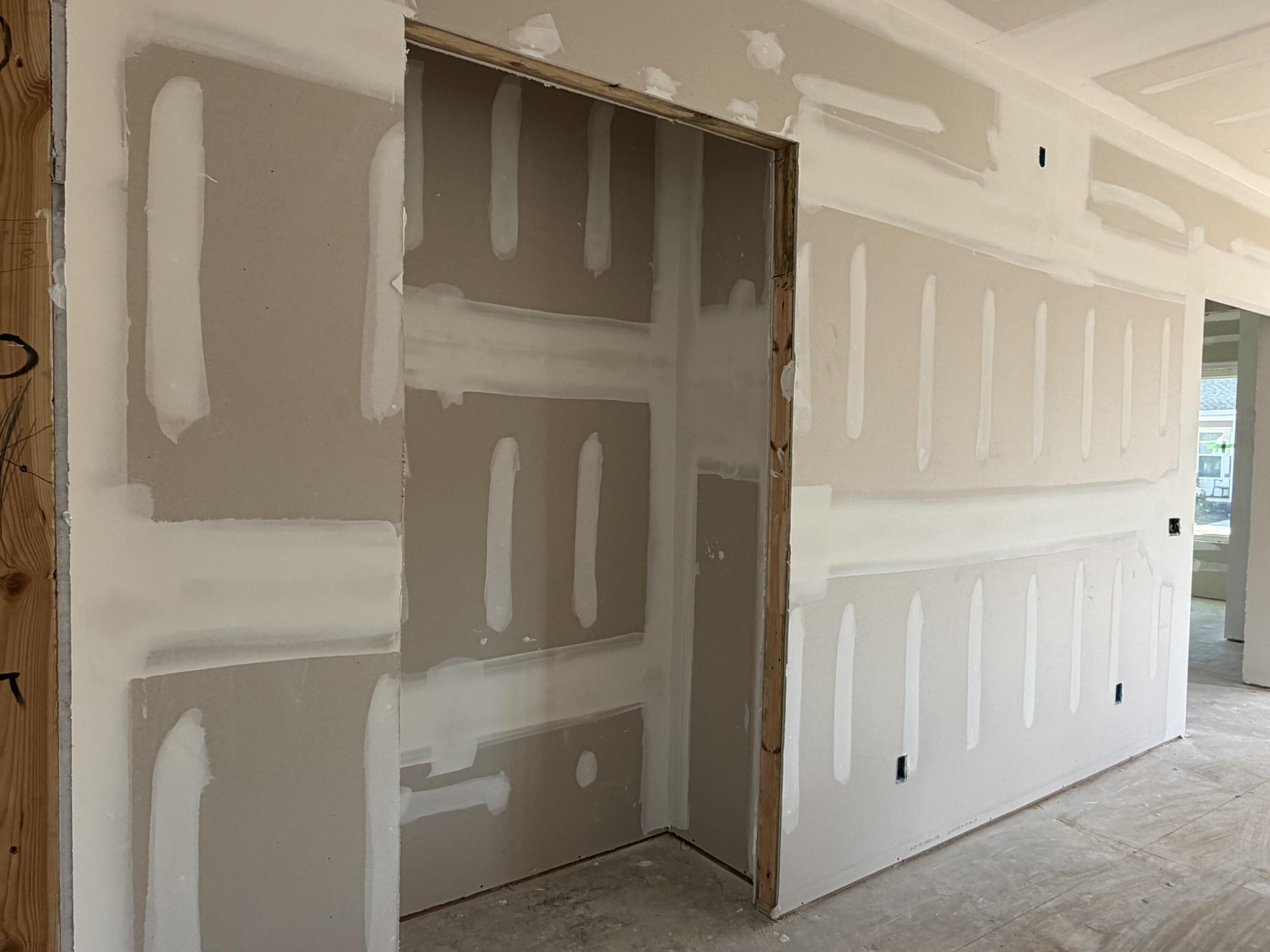 716 Rumbling Leaf Lane Summerville, SC 29486 - Photo 8 of 30 Pantry