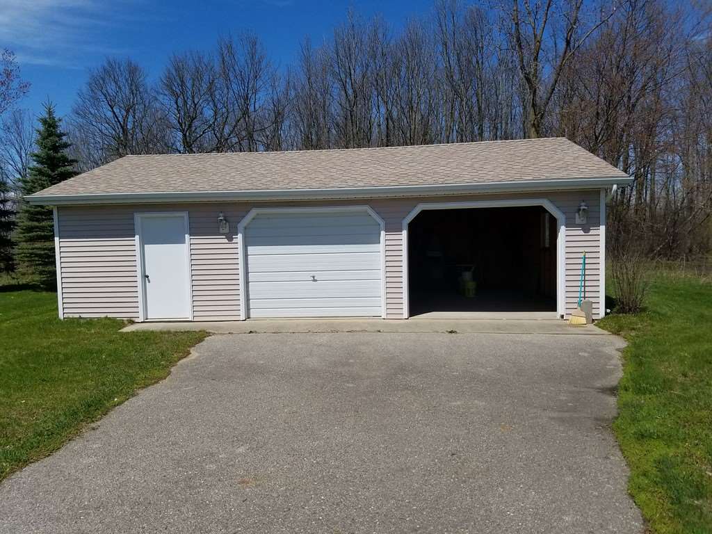 5771 East Remus Road Mount Pleasant, MI 48858 - Photo 18 of 22 1815750-17.JPG