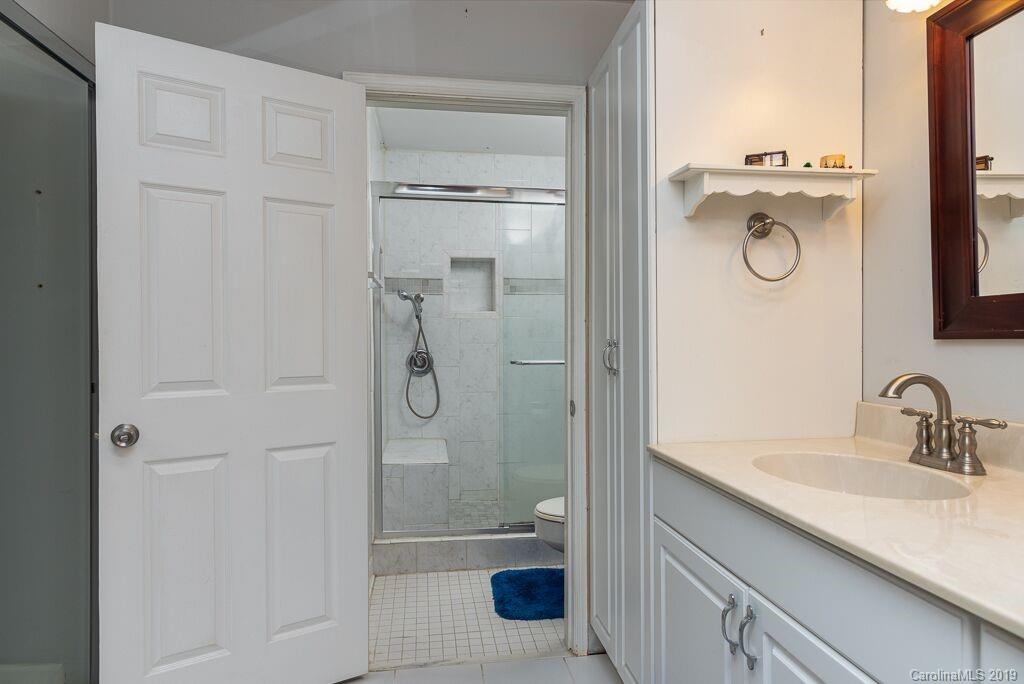 7032 Quail Hill Road Charlotte, NC 28210 - Photo 15 of 18