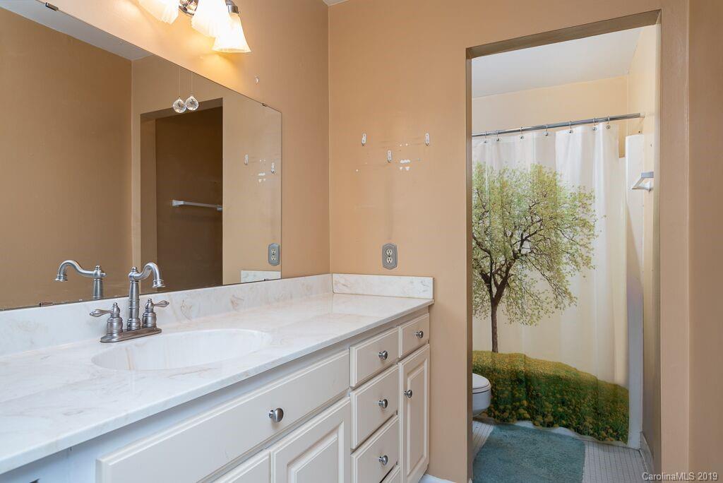 7032 Quail Hill Road Charlotte, NC 28210 - Photo 18 of 18
