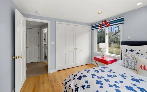 $1,295,000 | 2 Rolleston Road, Marblehead, MA 01945