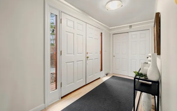 $1,295,000 | 2 Rolleston Road, Marblehead, MA 01945