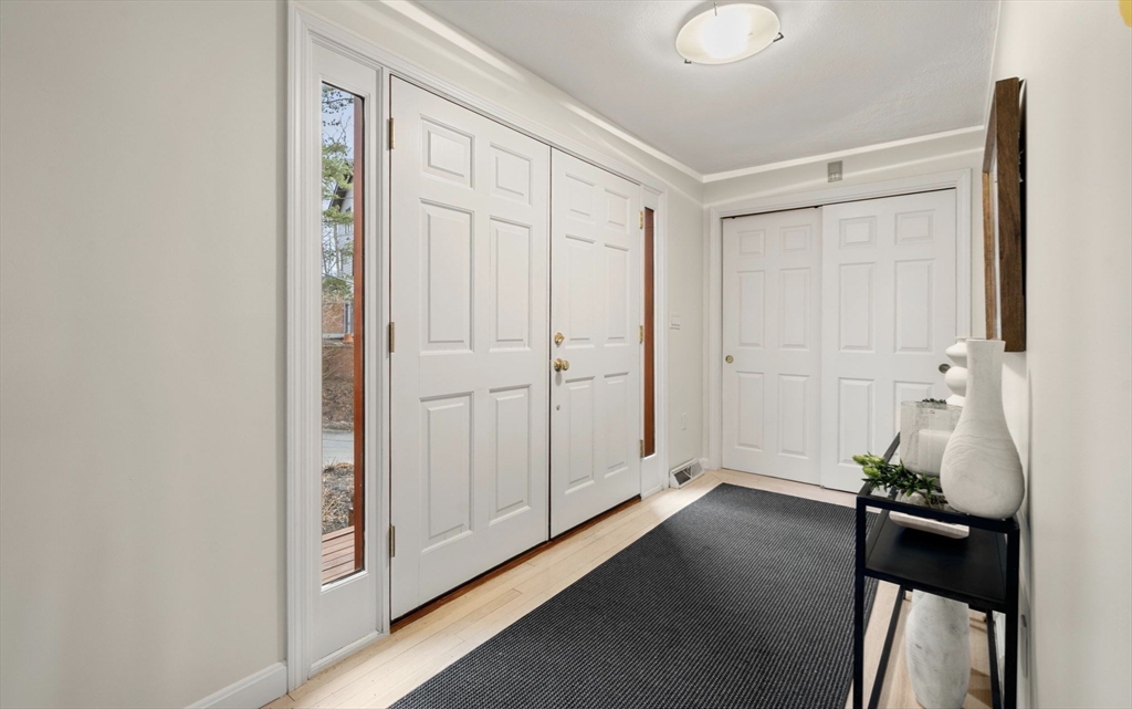 2 Rolleston Road Marblehead, MA 01945 - Photo 9 of 41