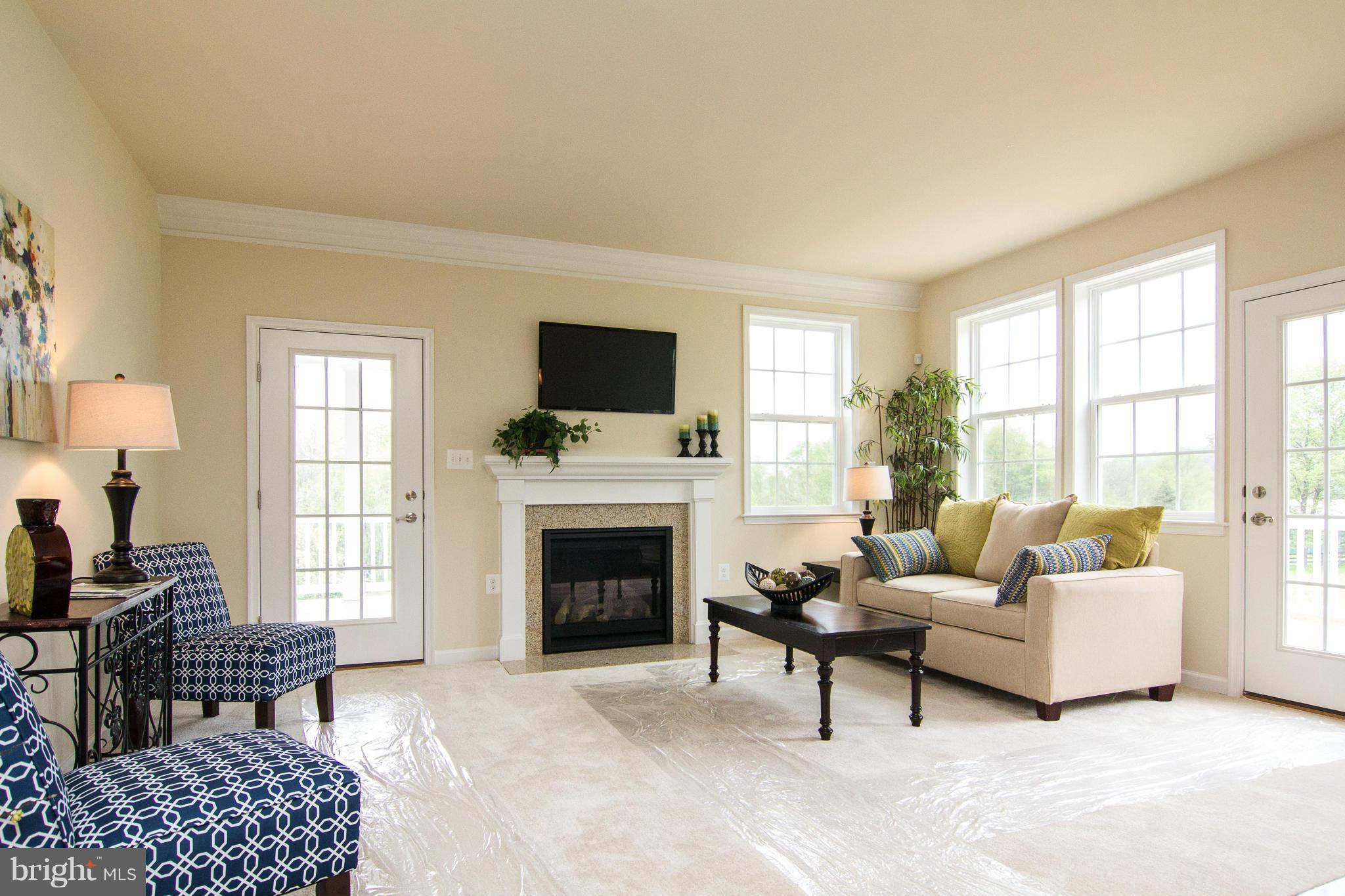 12642 Liberty Road Union Bridge, MD 21791 - Photo 10 of 29 Family Room with lots of light