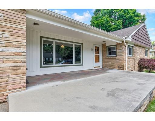 38 Kingoke Lane Springfield, MA 01129 - Photo 3 of 42 Gallery Image 3