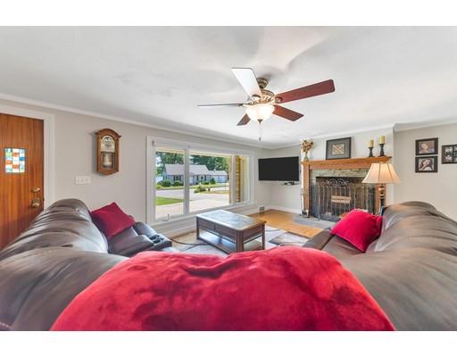 38 Kingoke Lane Springfield, MA 01129 - Photo 7 of 42 Gallery Image 7