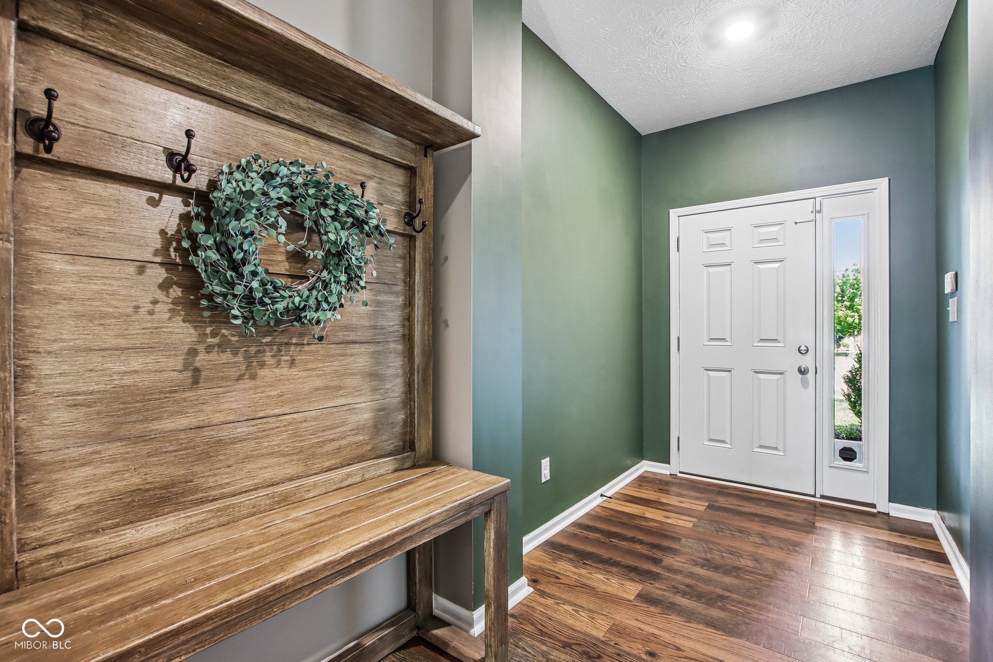 6627 Mayapple Drive Pendleton, IN 46064 - Photo 3 of 35