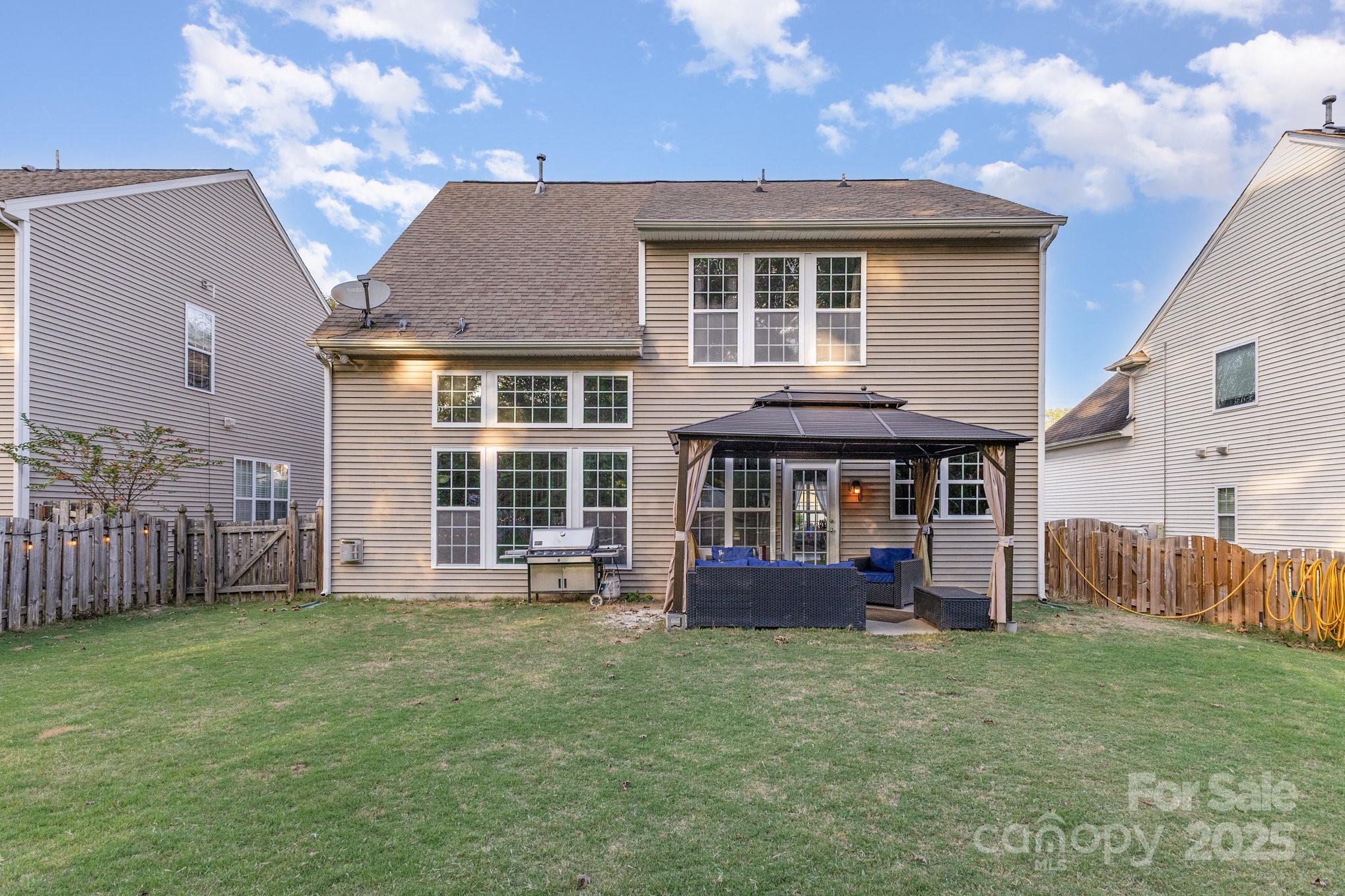 3384 Dunbar Lane Fort Mill, SC 29707 - Photo 33 of 34 a view of a house with garden and deck