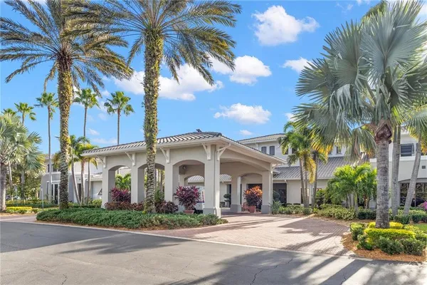 $1,500 | 1907 Canterbury Lane, Unit 14, Sun City Center, FL 33573