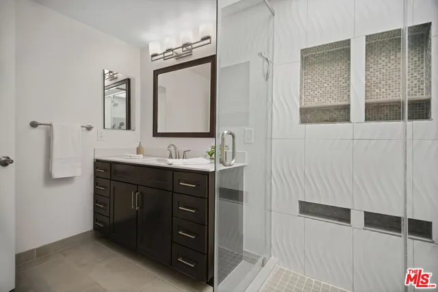 $1,349,000 | 4764 La Villa Marina, Unit A, Marina del Rey, CA 90292