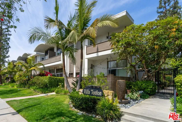 $1,349,000 | 4764 La Villa Marina, Unit A, Marina del Rey, CA 90292