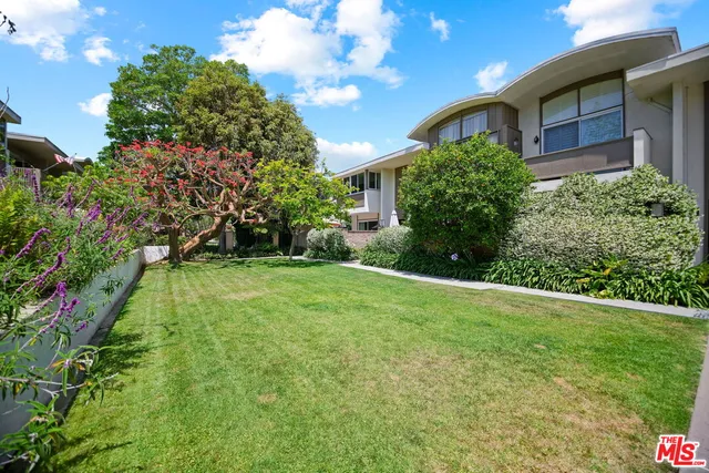 $1,349,000 | 4764 La Villa Marina, Unit A, Marina del Rey, CA 90292