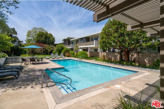 $1,349,000 | 4764 La Villa Marina, Unit A, Marina del Rey, CA 90292