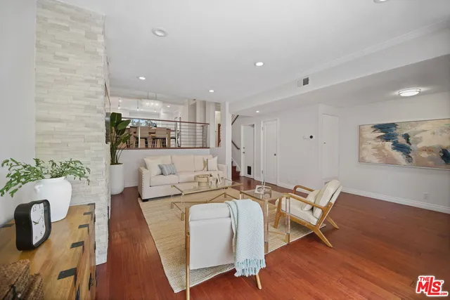 $1,349,000 | 4764 La Villa Marina, Unit A, Marina del Rey, CA 90292