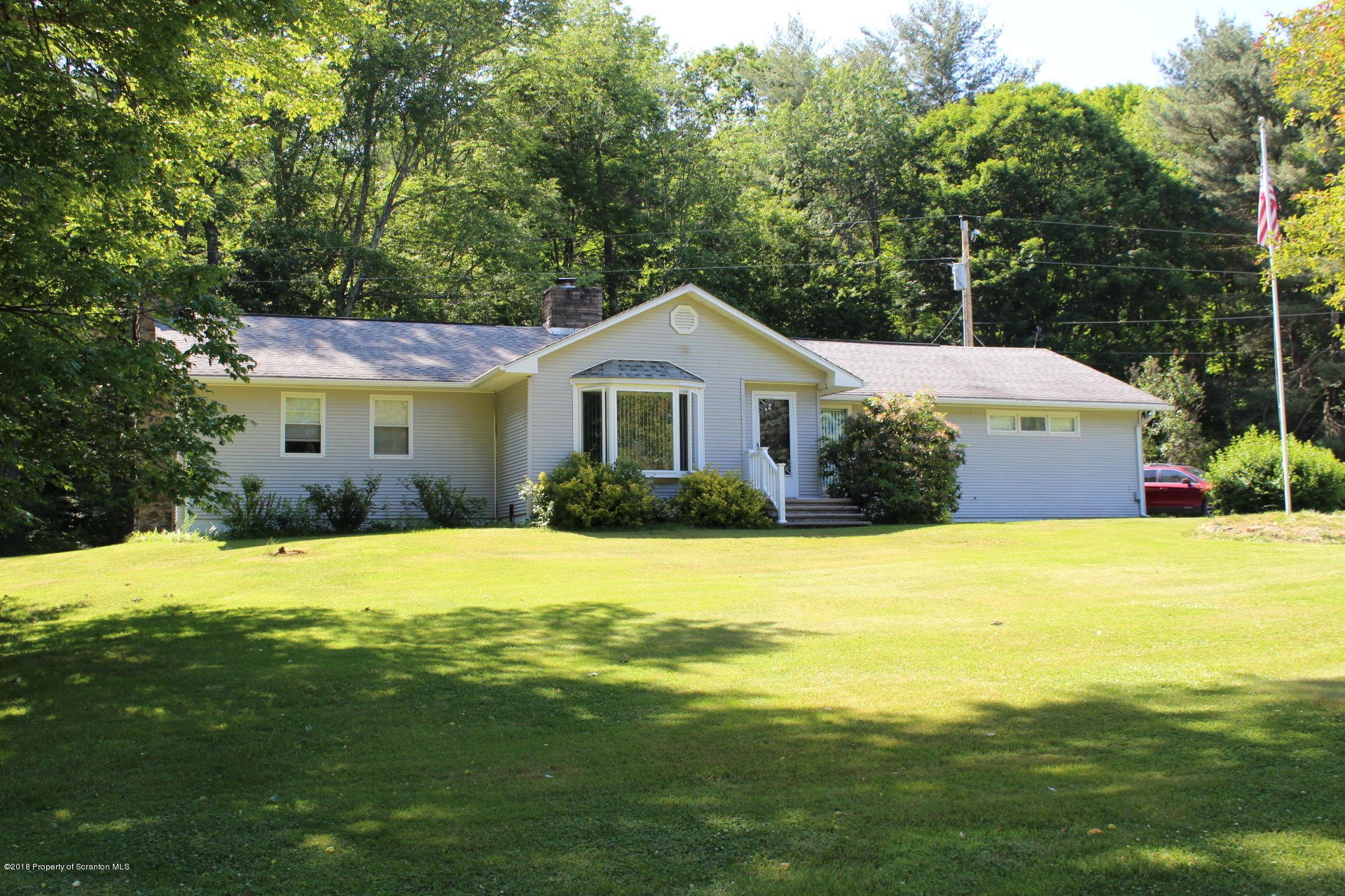 271 State Rte 2016 Nicholson, PA 18446 - Photo 1 of 54 Gallery Image 1