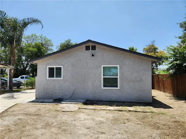 $449,900 | 841 East H Street, Colton, CA 92324