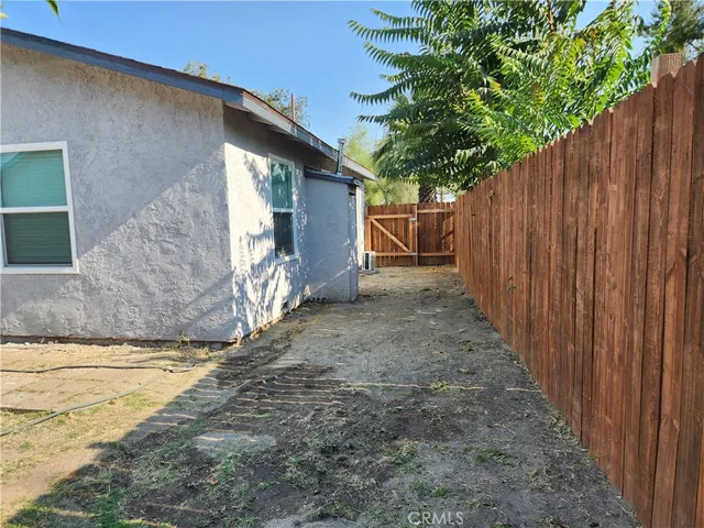 $449,900 | 841 East H Street, Colton, CA 92324