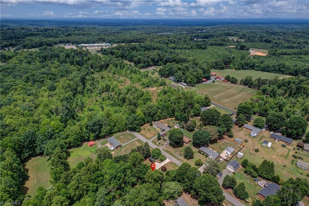 134 Meadow Brook Road Reidsville, NC 27320 - Photo 32 of 35