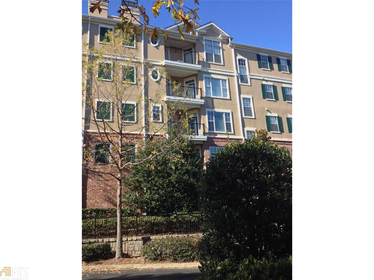Wonderful gated communityBrick and Stucco exterior features covered parking, clubhouse and pool