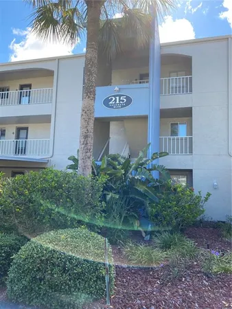 $1,600 | 215 Valencia Boulevard, Unit 303, Belleair Bluffs, FL 33770