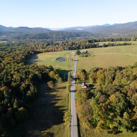 $1,590,000 | 858 Alpine View Road, Stowe, VT 05672