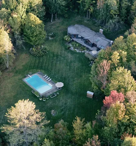 $1,590,000 | 858 Alpine View Road, Stowe, VT 05672