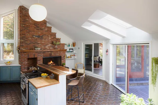 $1,590,000 | 858 Alpine View Road, Stowe, VT 05672