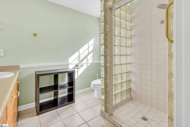 $457,000 | 207 North Hogan Drive, Westminster, SC 29693