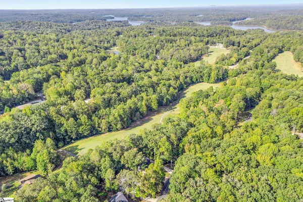 $457,000 | 207 North Hogan Drive, Westminster, SC 29693