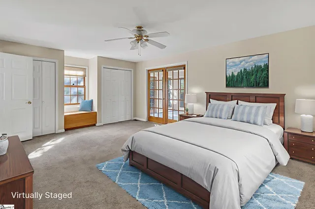 $457,000 | 207 North Hogan Drive, Westminster, SC 29693