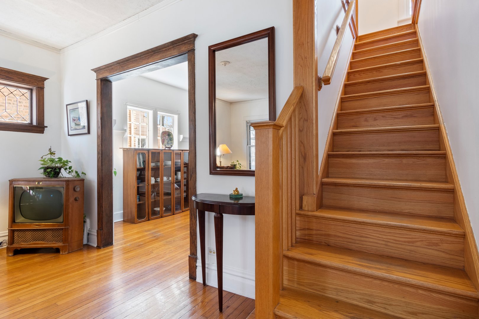 2230 Pioneer Road Evanston, IL 60201 - Photo 16 of 37 Gallery Image 16