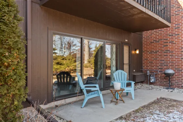 $219,000 | 92 Red Chimney Road, Unit 3, Geneva, WI 53147