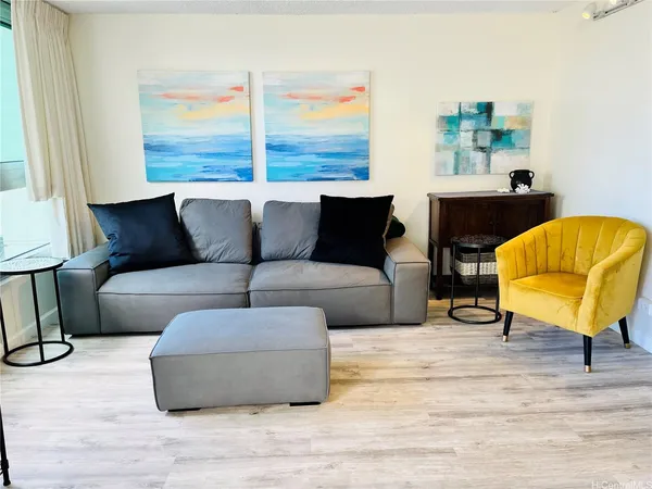 $2,400 | 2421 Tusitala Street, Unit 601, Honolulu, HI 96815