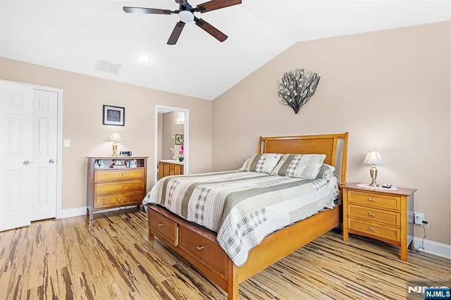 $499,900 | 124 Ridge Drive, Pompton Lakes, NJ 07442