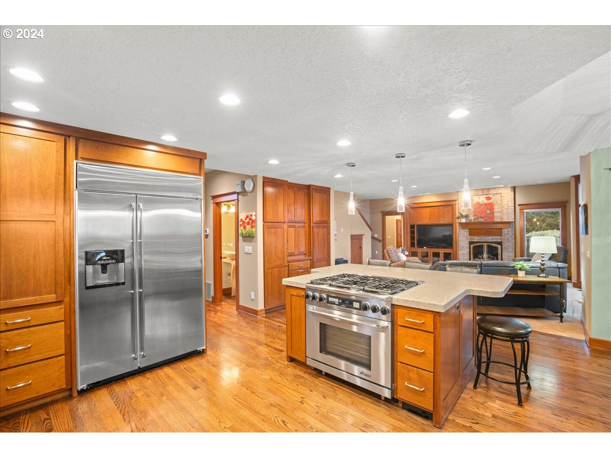 16321 Southwest Bell Road Sherwood, OR 97140 - Photo 20 of 48 Kitchen