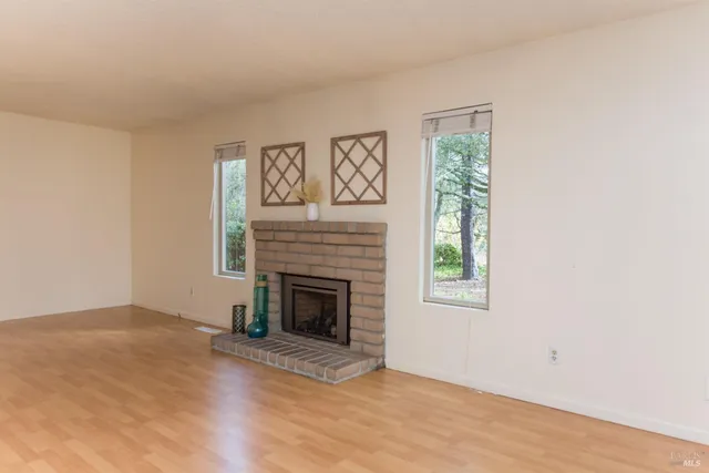 $579,000 | 908 Shady Oak Drive, Santa Rosa, CA 95404