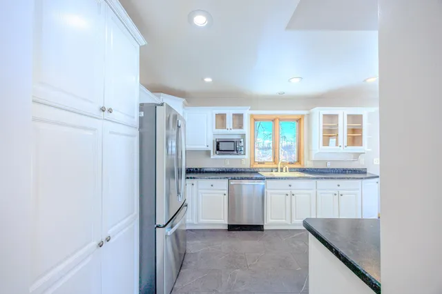 $319,750 | 1606 South Lake Irving Drive Southwest, Bemidji, MN 56601