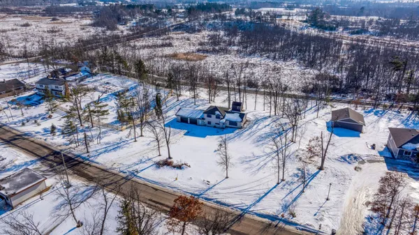 $299,900 | 1606 South Lake Irving Drive Southwest, Bemidji, MN 56601