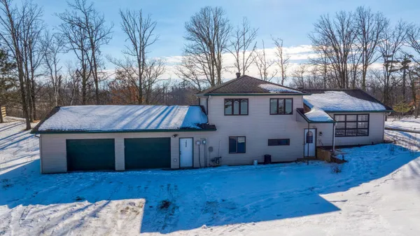 $299,900 | 1606 South Lake Irving Drive Southwest, Bemidji, MN 56601