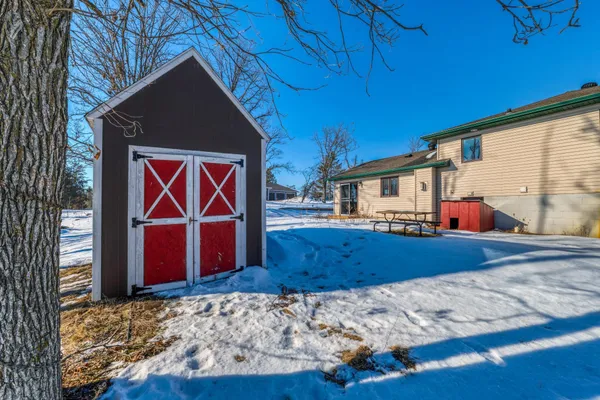 $299,900 | 1606 South Lake Irving Drive Southwest, Bemidji, MN 56601
