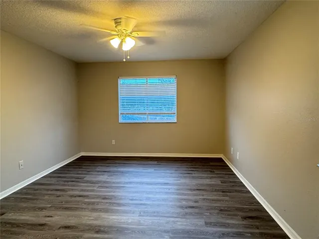 $2,595 | 14938 Deer Meadow Drive, Lutz, FL 33559