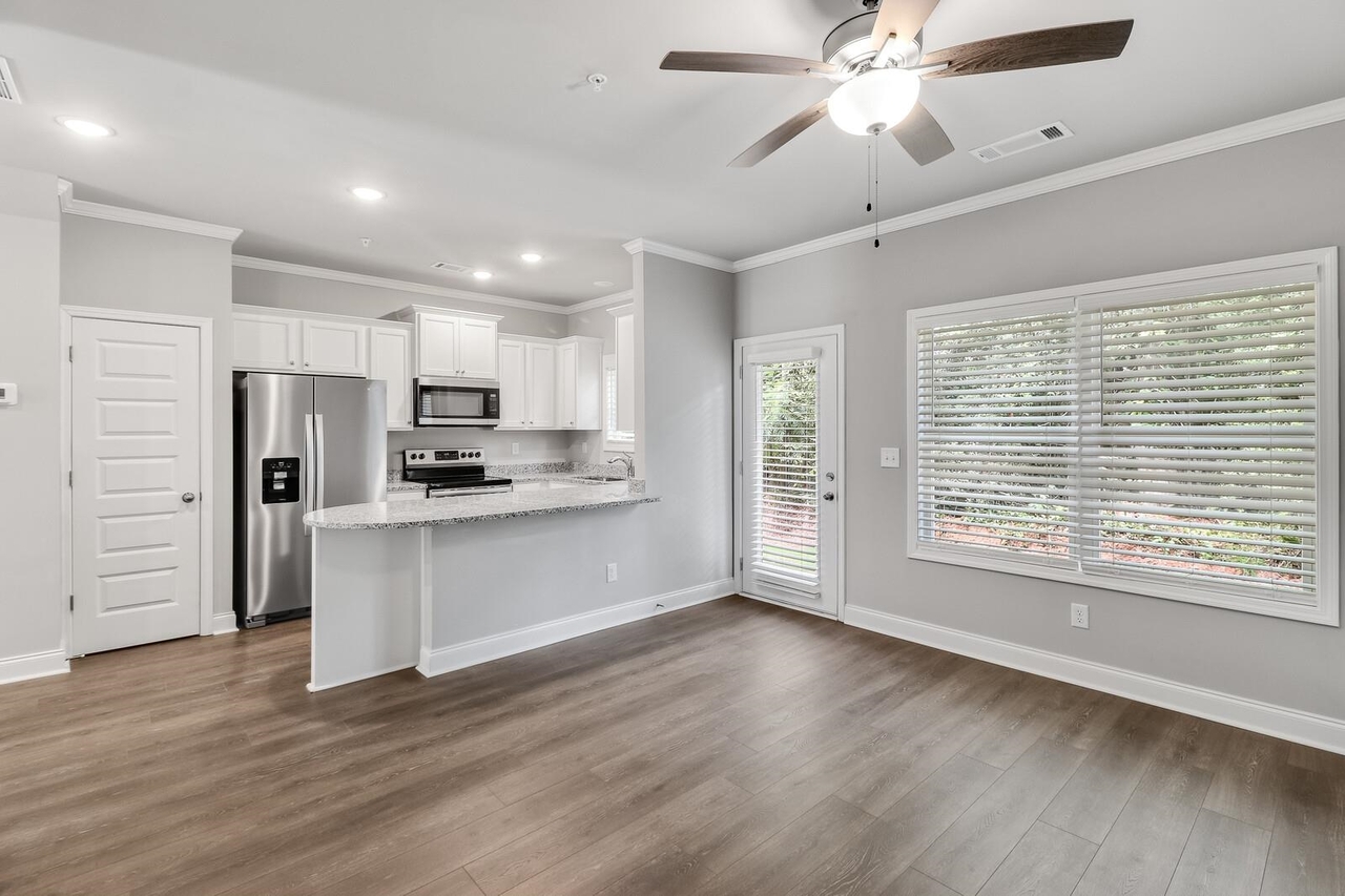 15 Sprayberry Road, Unit 7 Newnan, GA 30263 - Photo 3 of 26