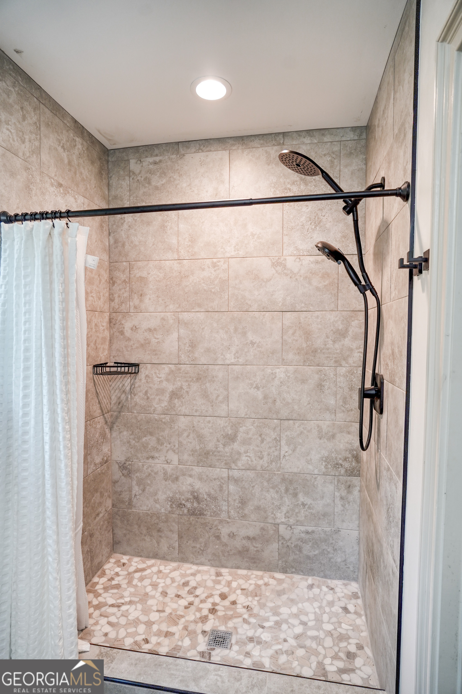 440 Palmetto Road Tyrone, GA 30290 - Photo 29 of 32 a bathroom with a shower