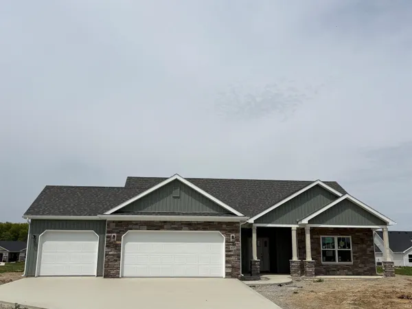 $347,784 | 827 Chestnut Court, Decatur, IN 46733