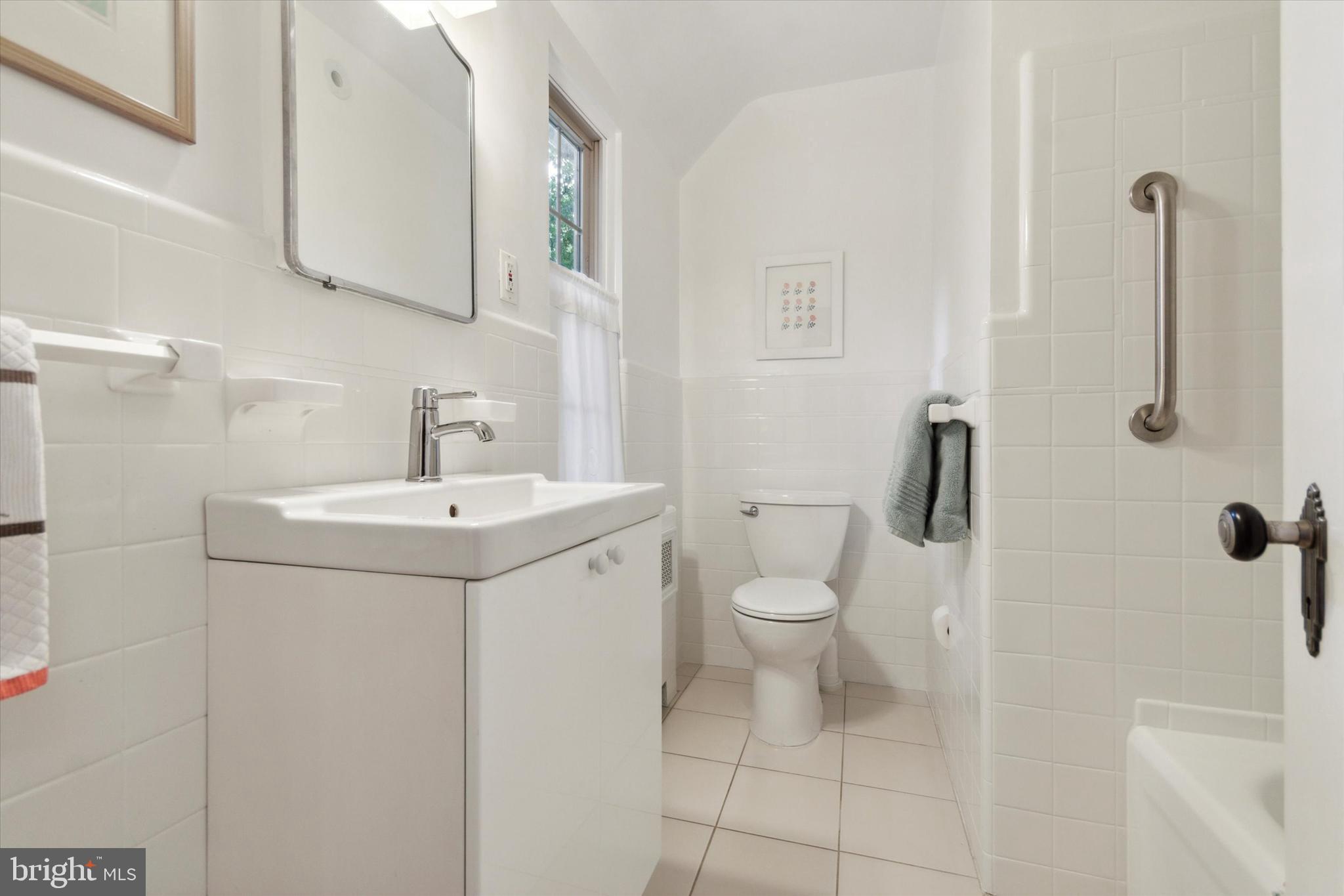 534 Brookview Lane Havertown, PA 19083 - Photo 28 of 43